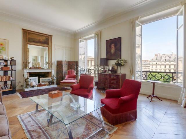 Appartement, Saint Germain l’Auxerrois, Paris