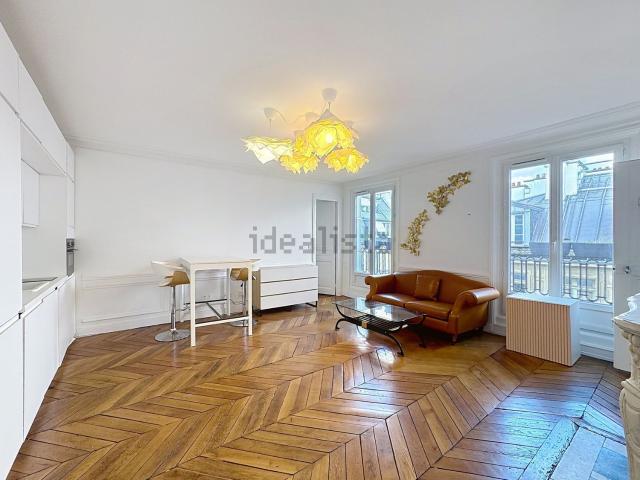 Appartement, Saint Germain l’Auxerrois, Paris