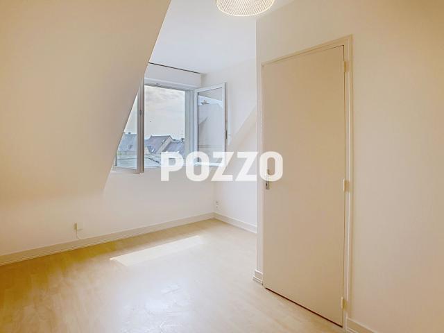 Appartement Saint Hilaire Du Harcouet 1 pièce s 22.6m2