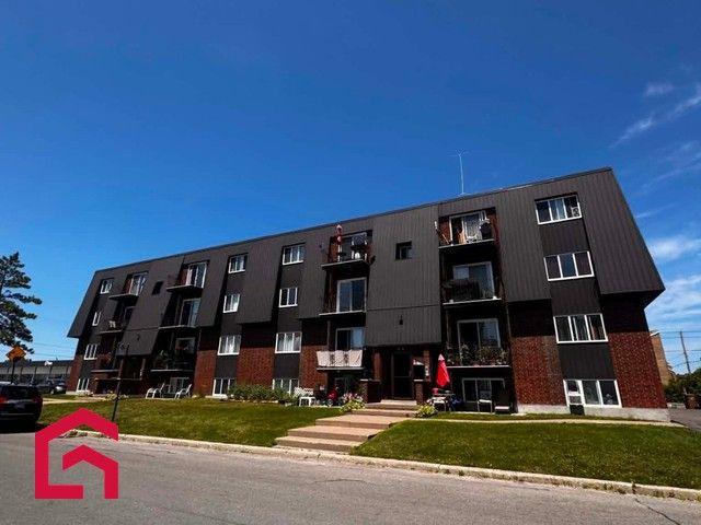 Appartement Saint Jérôme À Louer