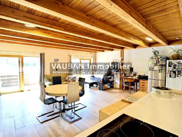 Appartement, Saint Martin de Queyrières