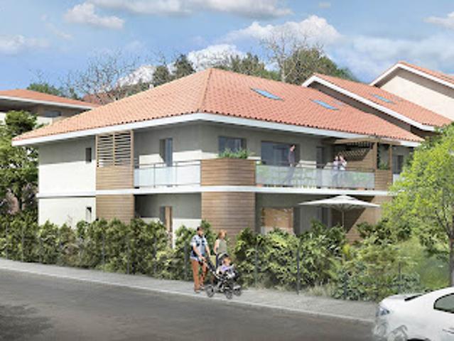 Appartement Saint Marcellin 4 pièces Saint Marcellin à 800 m du centre ville