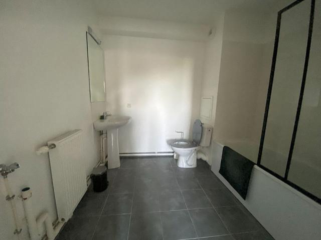 Appartement Saint Pierre Du Perray 2 pièce s 40.67 m2