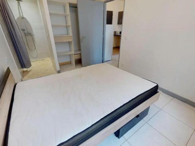 Appartement Saint Saint 42000 DS101057206