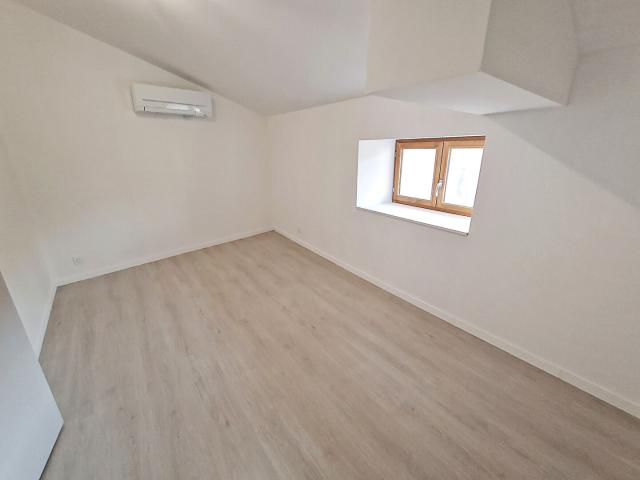 Appartement Saint Symphorien Sur Coise 3 pièce s 47.80 m2