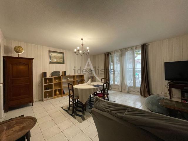 Appartement, Saintes