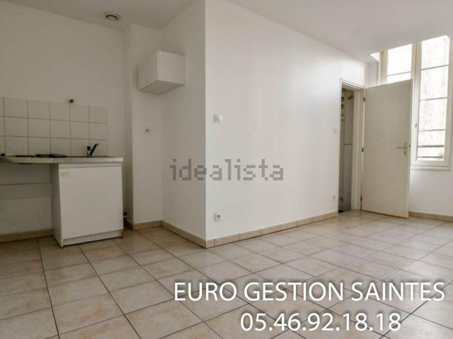 Appartement, Saintes