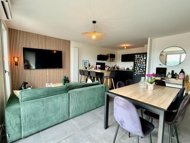 Appartement 3 pièces 69 m² · à Sales · 69 m² · 349 900 €
