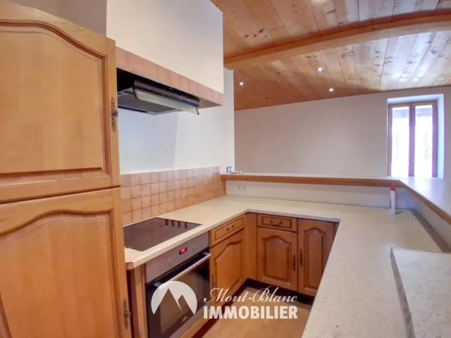 appartement / sallanches / 900 €