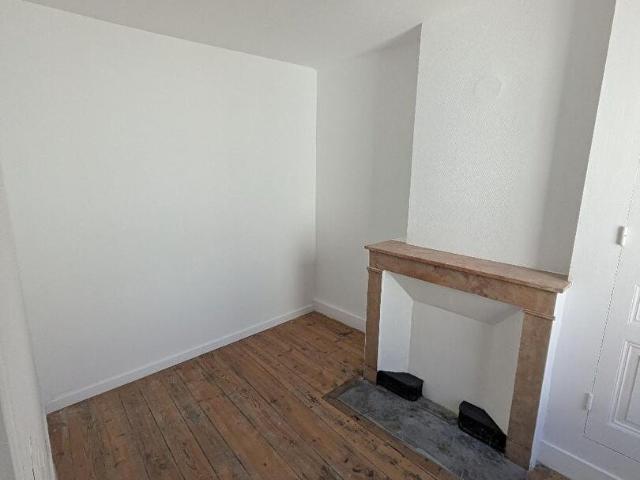 Appartement Satillieu 1 pièce s 33.98 m2, Satillieu
