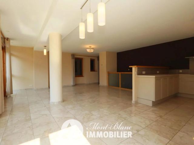 appartement / servoz / 2 180 €
