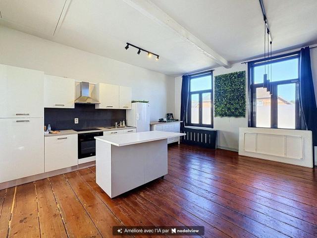 Appartement situé au 1er étage avec jardin commun !