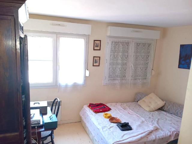 APPARTEMENT SITUE AU CENTRE VILLE DE EU