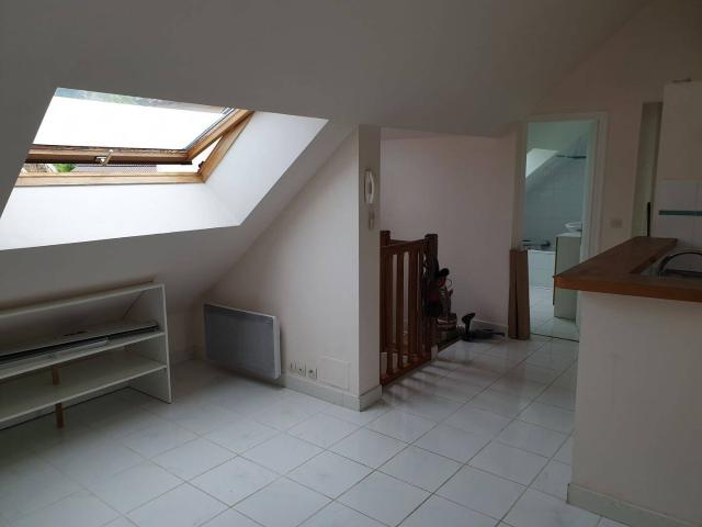 Appartement sous comble quartier St Pierre Etampes