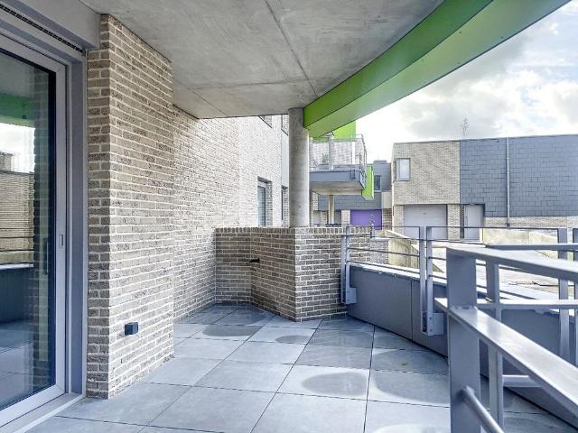 APPARTEMENT SPACIEUX 2 CH AVEC EMPLACEMENT DE PARKING
