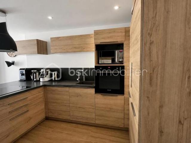 Appartement entièrement renové de 85.5m²