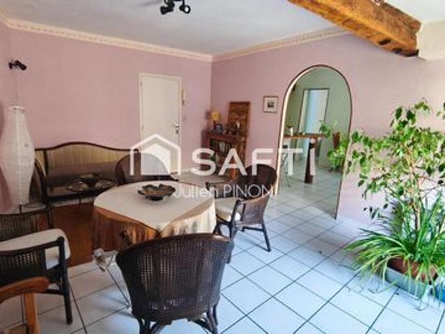Appartement spacieux et lumineux au cœur d'Apt – 87 m²