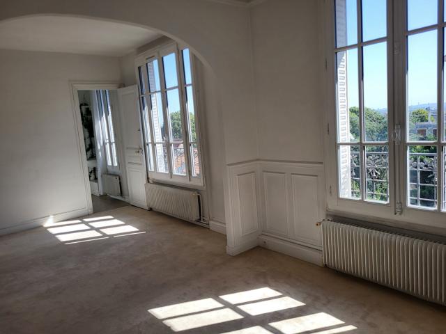 APPARTEMENT ST CLOUD 2 pièces 5008 m2