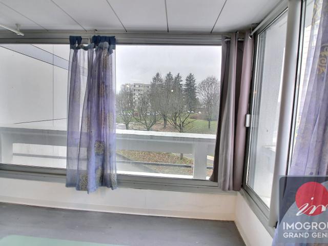 Appartement St Genis Pouilly T2 54.54m2 avec Garage et cave
