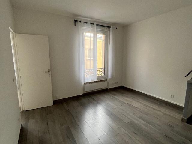 Appartement ST GERMAIN EN LAYE 2 pièce s 31.67m2
