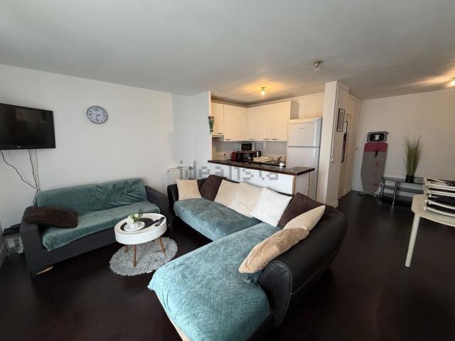 Appartement, Stains