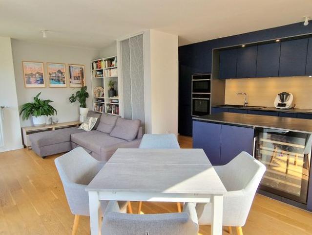 Appartement Standing 3 Pièces Meublé – Terrasse