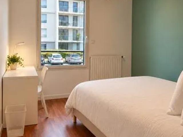 Appartement standing de type T3 meublé avec terrasse