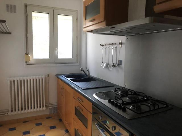 APPARTEMENT STE GENEVIEVE DES BOIS 2 pièce s 46,47 m2