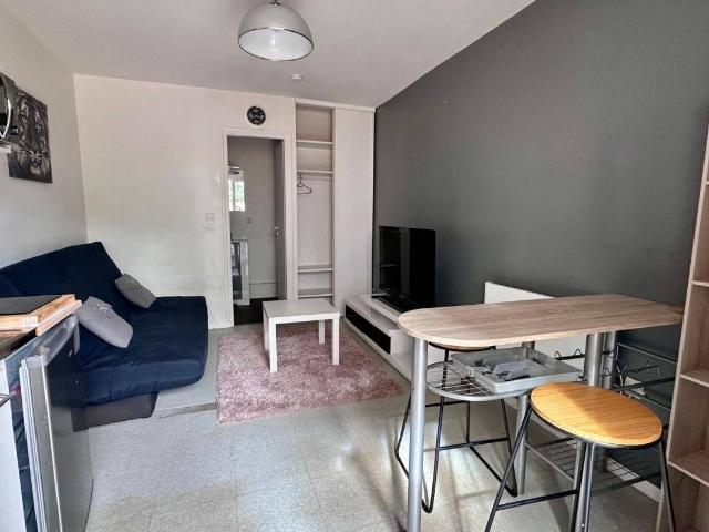 Appartement Studio 15.97m2 à louer à Saint yrieix sur charente