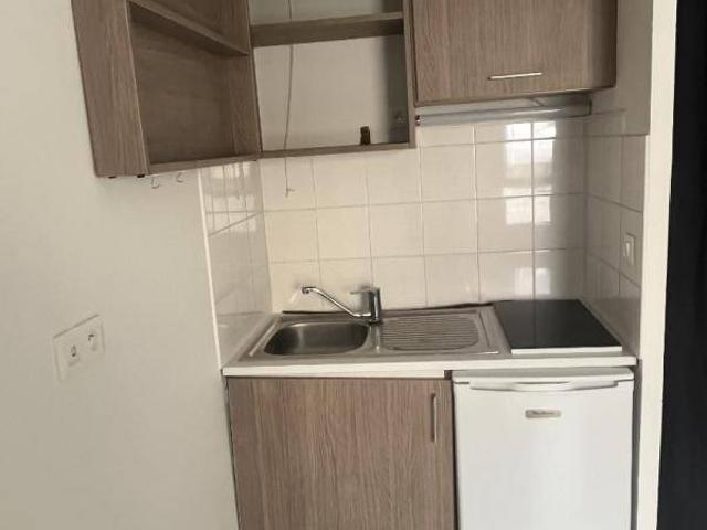 Appartement Studio 19.5m2 à louer à Saint Étienne