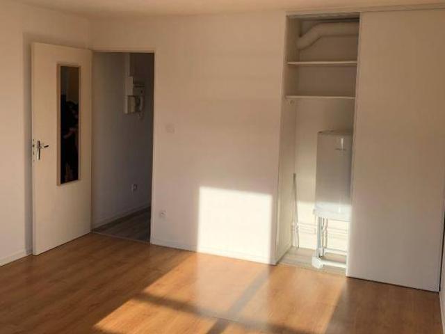 Appartement Studio 25.5m2 à louer à La rochelle