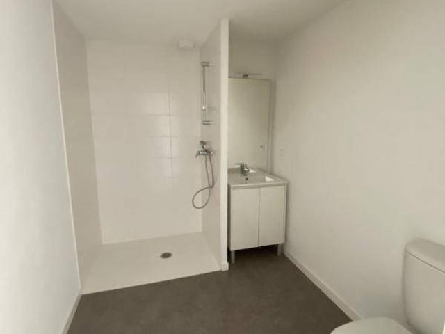 Appartement Studio 31.5m2 à louer à Lormont | Pichet