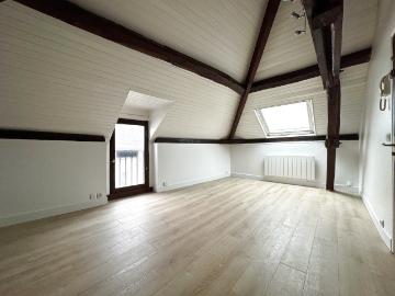 Appartement Studio à louer à PLAILLY 60128