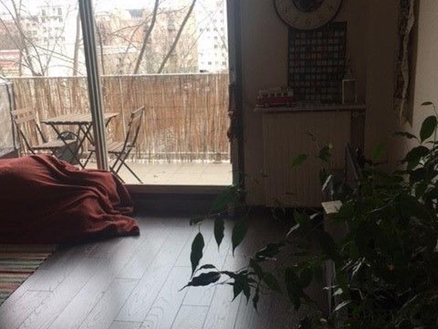 Appartement studio à MONTREUIL