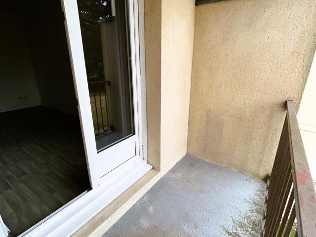 APPARTEMENT STUDIO AVEC BALCON ET PARKING