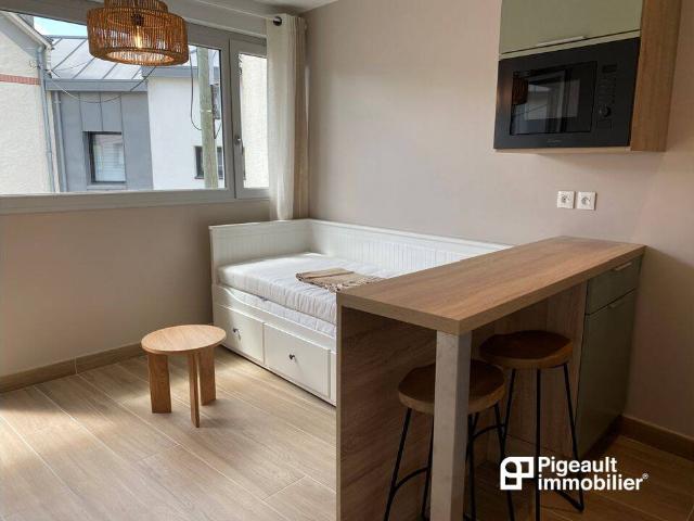 Appartement STUDIO MEUBLE 16.53 m2 RENNES