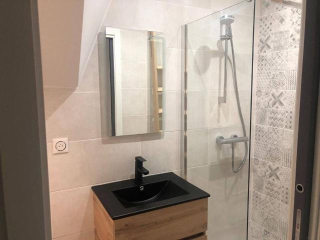 Appartement studio meublé