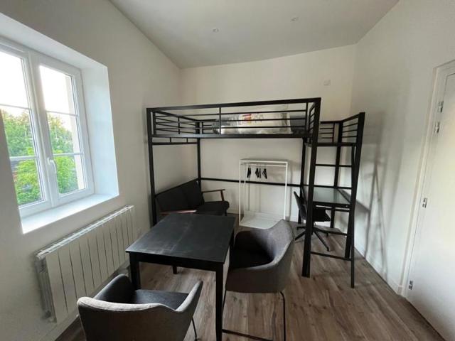 APPARTEMENT STUDIO MEUBLE 69300 CALUIRE ET CUIRE