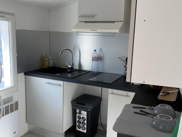APPARTEMENT STUDIO RENOVE MEUBLE EN CENTRE VILLE CASTELNAUDARY
