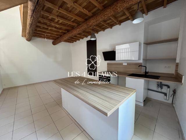 Appartement style loft de 60m2 avec place de parking