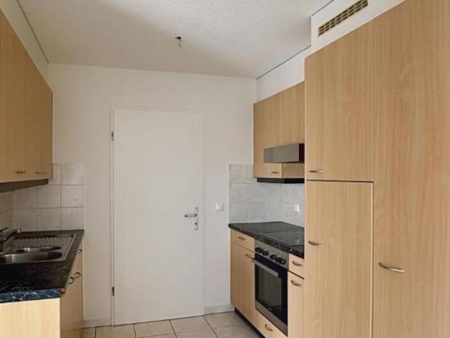Appartement subventionné de 4.5 pièces au 3ème étage, comprenant