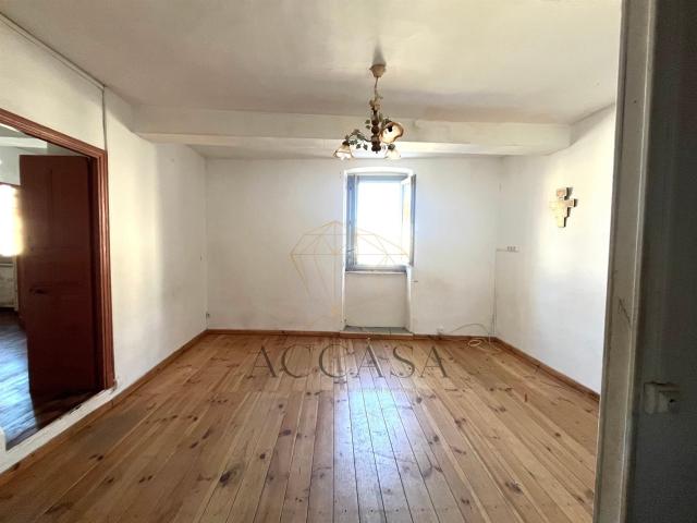 Appartement sur le port de Bonifacio dans un bel immeuble av. 61m² Bonifacio