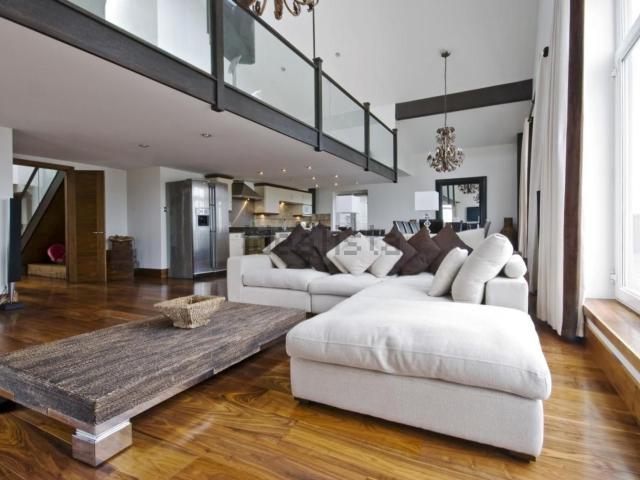 Appartement, Suresnes