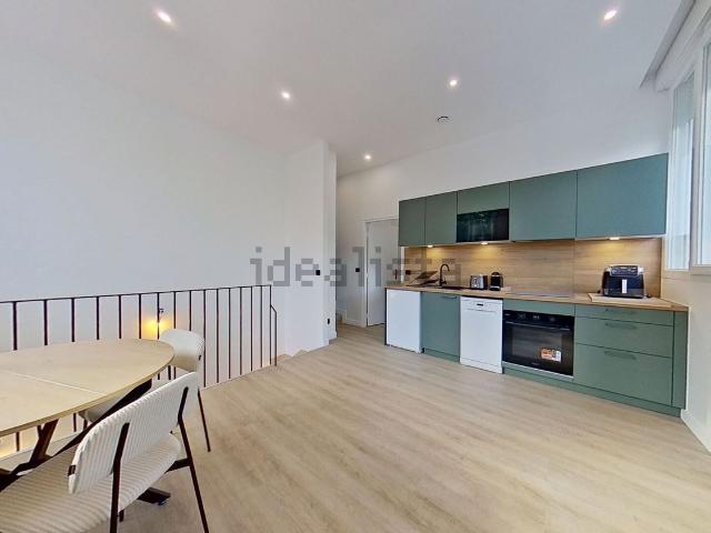 Appartement, Suresnes