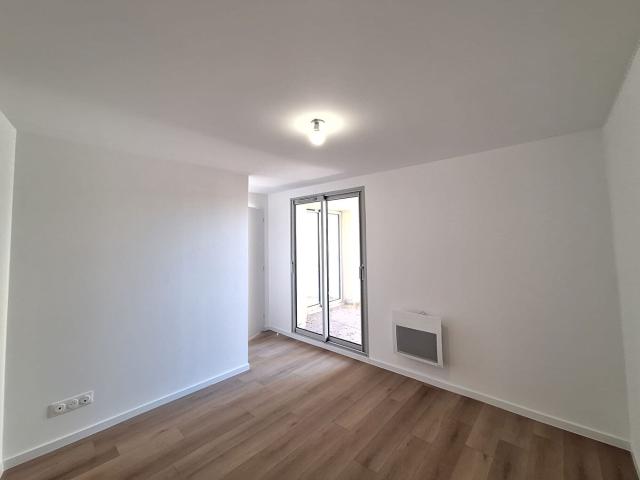 Appartement Suze La Rousse 4 pièce s 88.33 m2