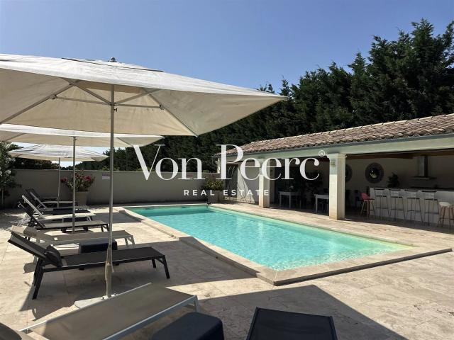 Appartements Avec Piscine Saint Etienne Du Grès 75m² Saint Etienne du Grès