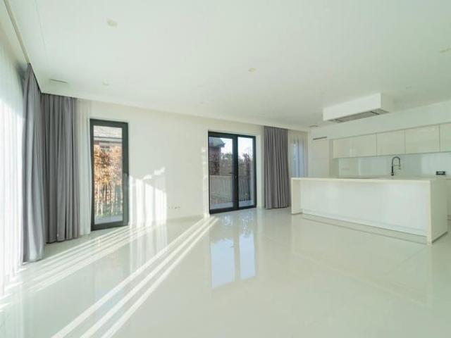 APPARTEMENTS STANDING 2 CHAMBRES PARKING +parking PMR