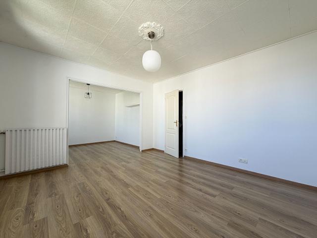 AppartementT4/ 2 chambres/ 67 m²