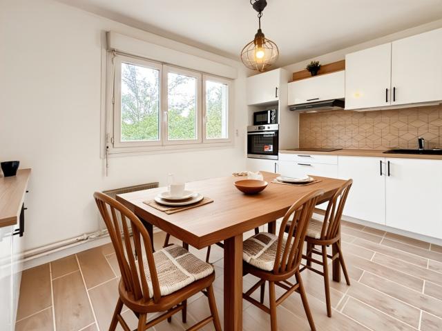 AppartementT4/ 3 chambres/ 73.25 m²