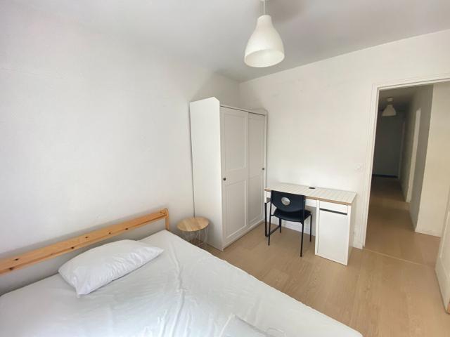 AppartementT4/ 3 chambres/ 81.3 m²